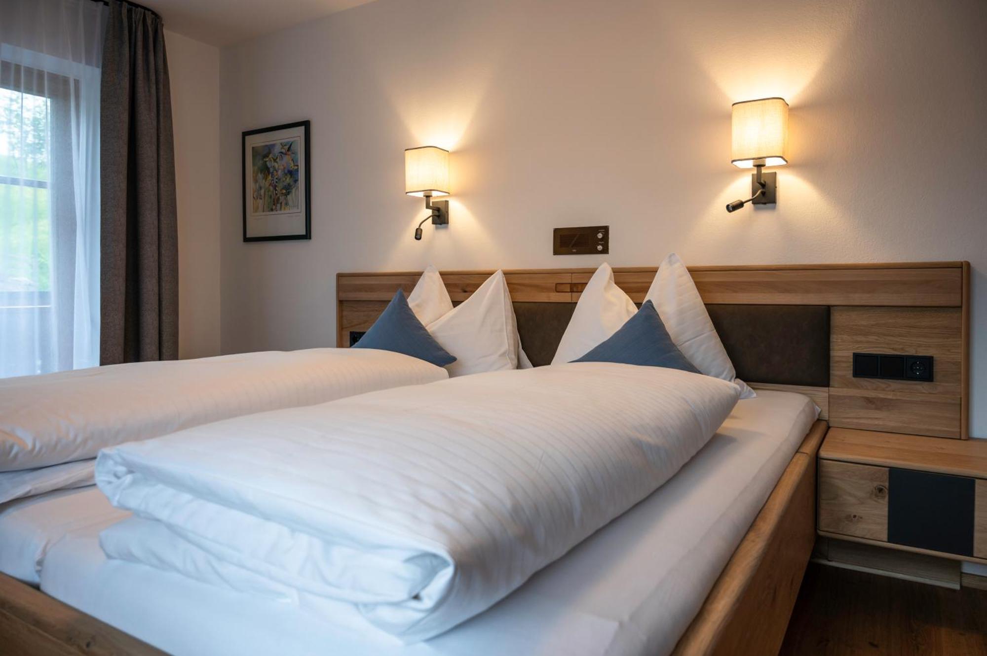 Pension Appartements Alpenblick มาริอาอาล์ม อัม ชไตเนอร์เนินเมียร์ ภายนอก รูปภาพ