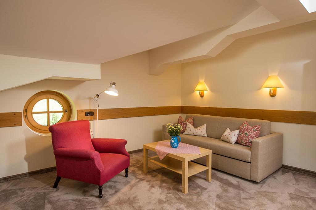 Pension Appartements Alpenblick มาริอาอาล์ม อัม ชไตเนอร์เนินเมียร์ ภายนอก รูปภาพ